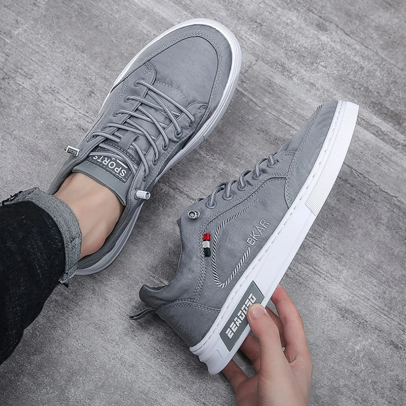Men Canvas Casual Shoe Fashion Flat Bottom Sneakers High End Designer Platform Shoes for Man Comfort Walking Shoe Zapatos Hombre