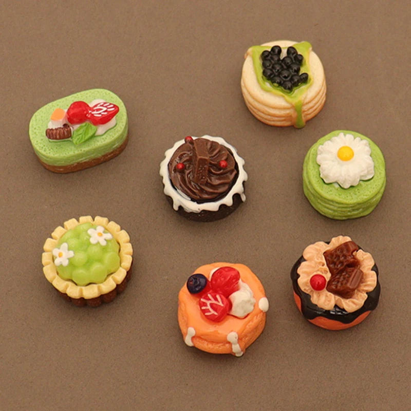 6Pcs Dollhouse Miniature Kitchen Accessories; Mini Food Toys with Cake Pad, Tray, Fork and Knife Models