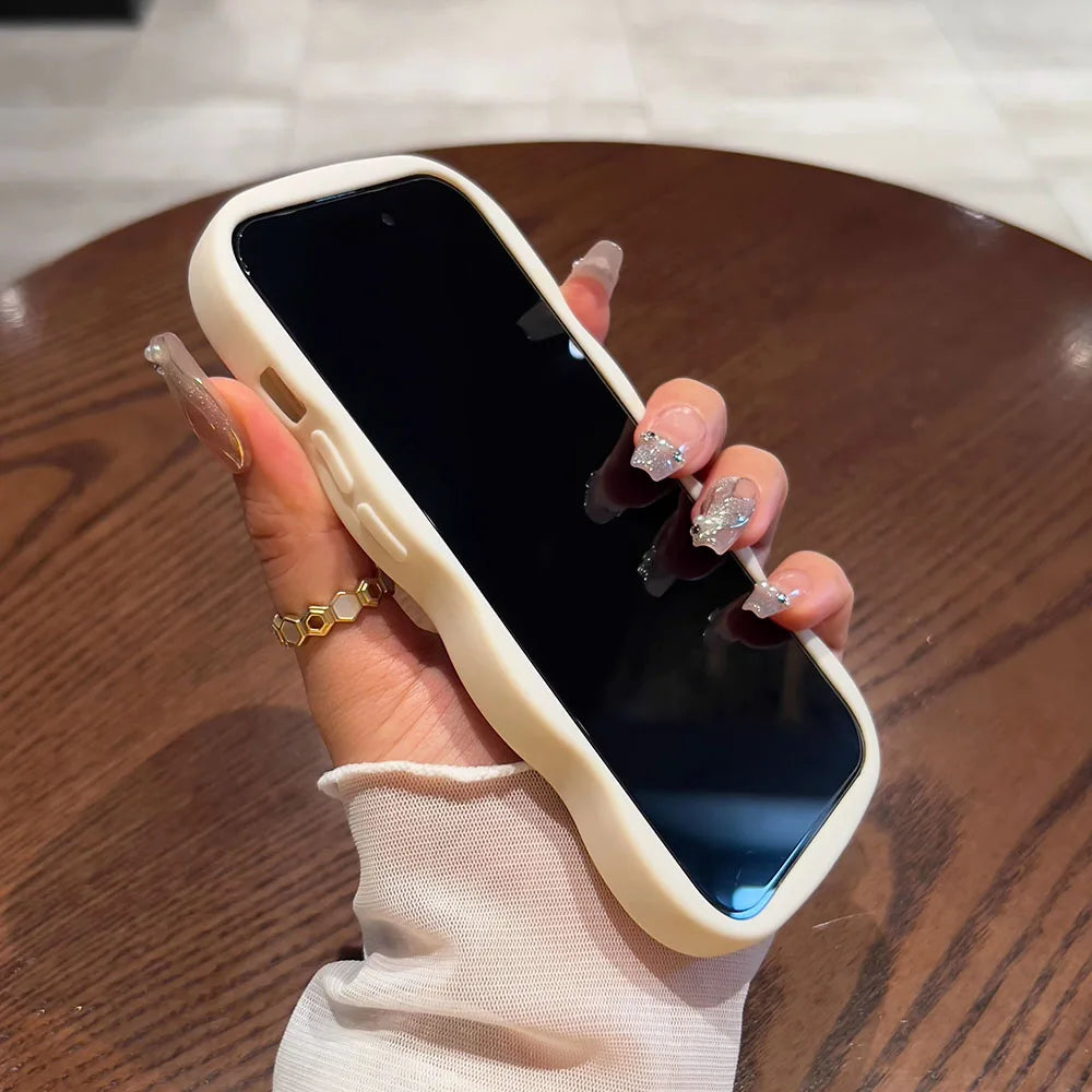 Fashion Wavy Pattern Phone Case For iPhone 15 14 13 12 11 Pro Max X Xs XR Max 7 8 Plus Candy Soft Silicone Back Cases Cover